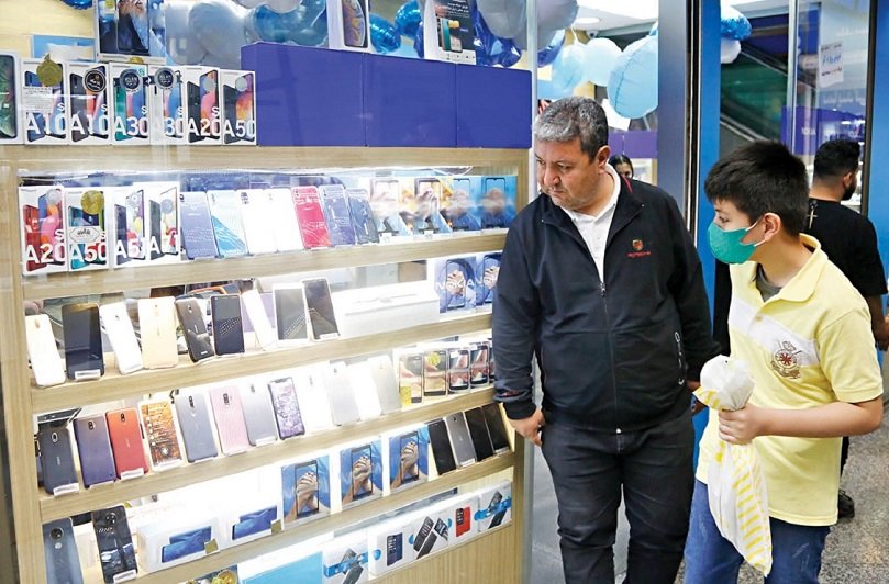 گوشیهایی برای شما بر اساس ماه تولد؛ برای هر شخصیت یک مدل خاص!