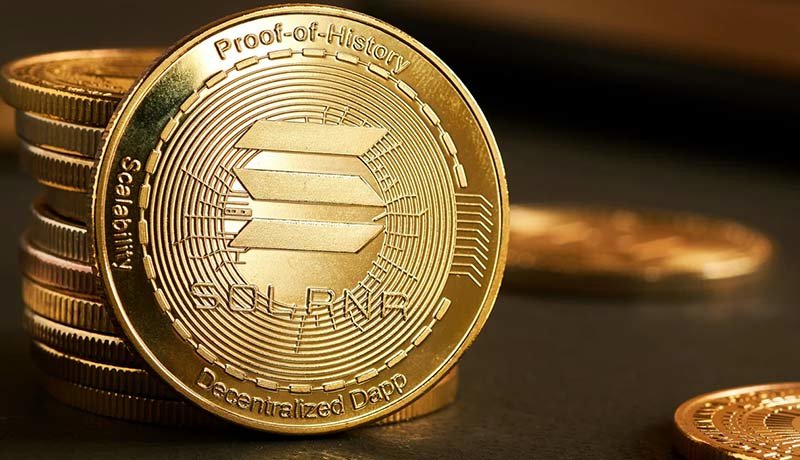 سولانا برسر دوراهی حساس