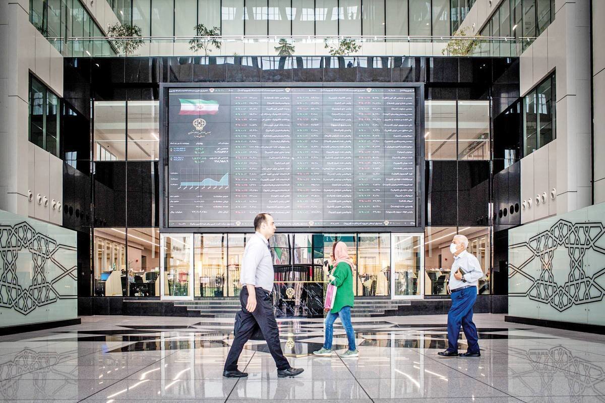 رشد دو هزار واحدی شاخص بورس در اولین روز معاملات هفته