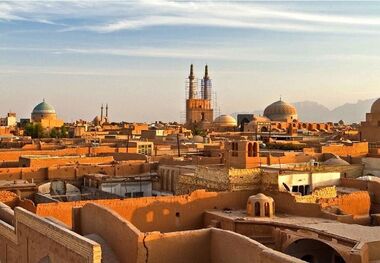 سفر چهار روزه به یزد چقدر آب می‌خورد؟