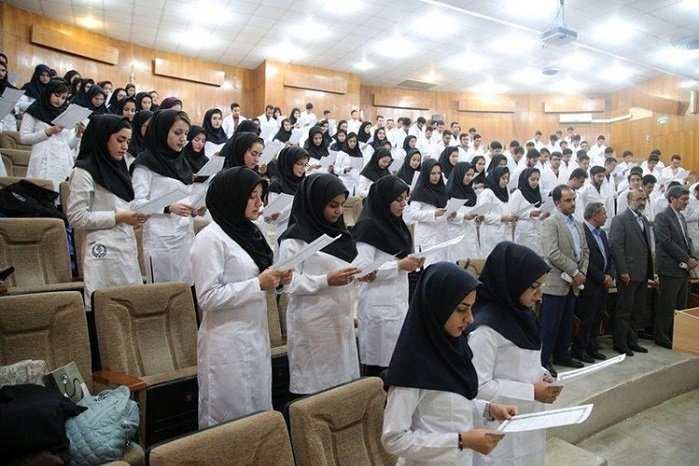 کاهش شهریه دانشجویان پزشکی به یک شرط!