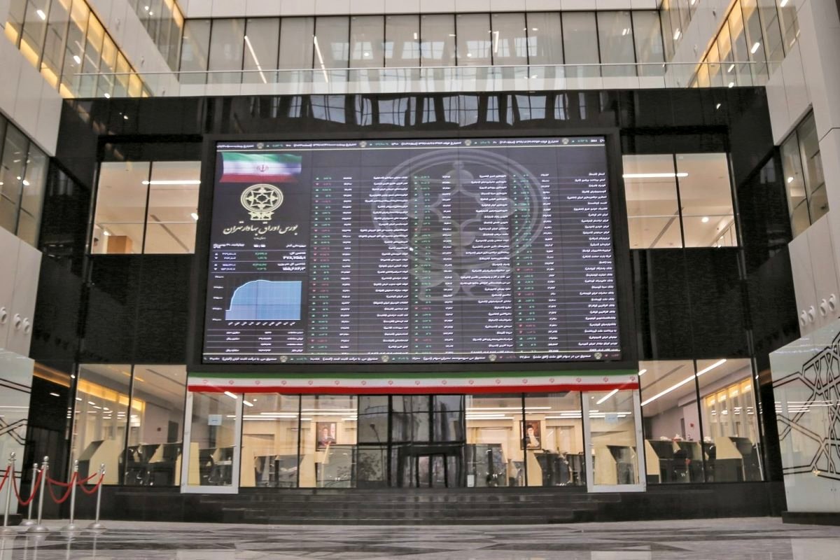 پایان بورس امروز 4 تیر 1403 / کام سهامداران شیرین شد