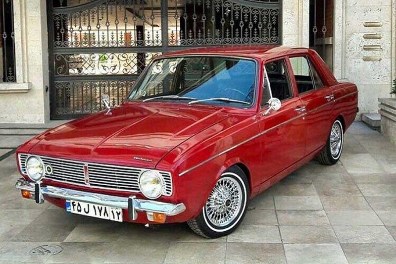 پیکان جوانان در اتوبان‌های انگلیس رویت شد! (ببینید)