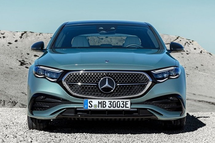 ثبت‌ سفارش مرسدس بنز برای این افراد در ایران آغاز شد