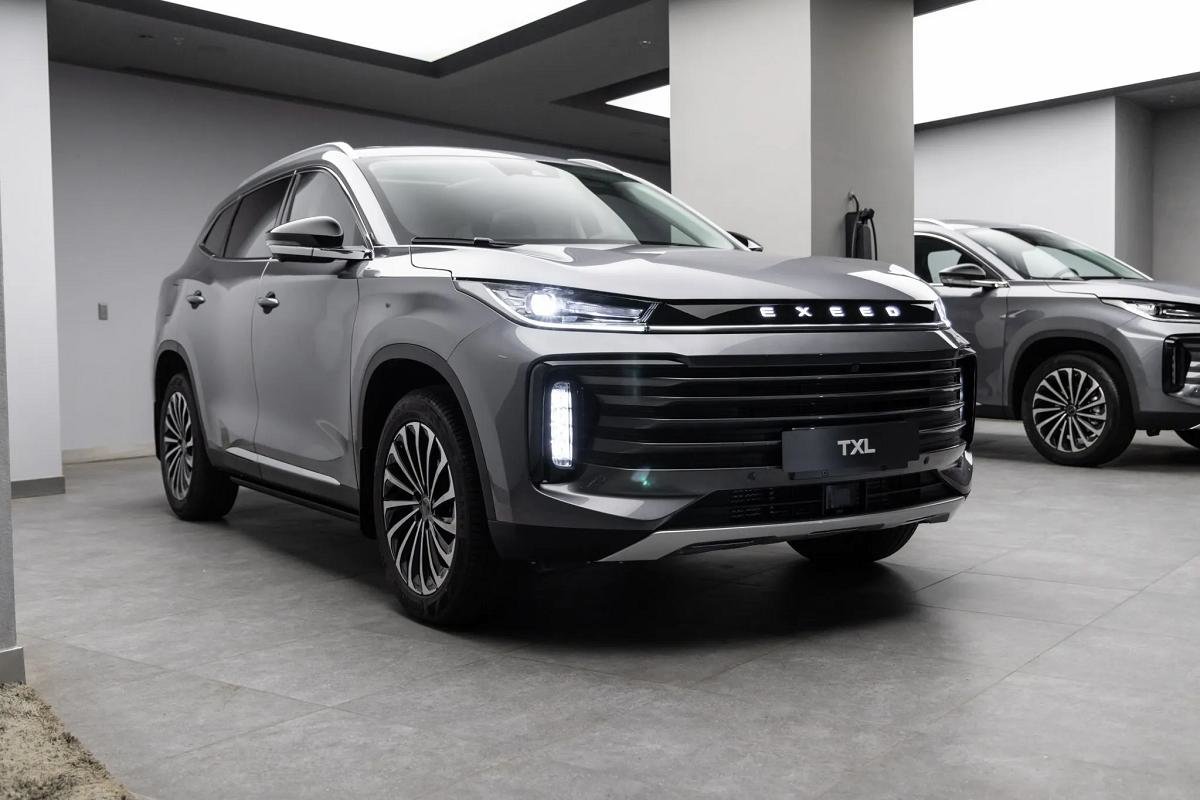 قیمت اکستریم در کارخانه و بازار؛ شاسیبلند مدیرانخودرو چند؟