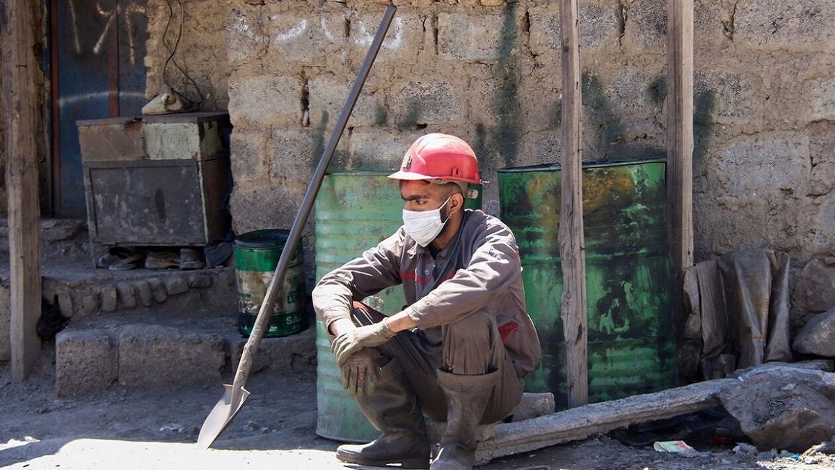 حقوق کارگران در سال ۱۴۰۳؛ چانه‌زنی سه‌جانبه آغاز شد
