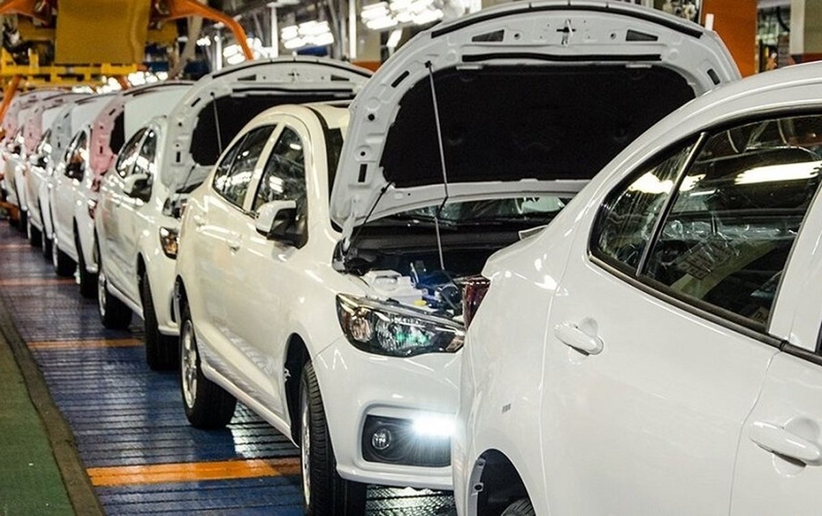 هیچ‌کس پاسخگوی بدعهدی خودروسازان نیست/ دردسر خرید این خودرو