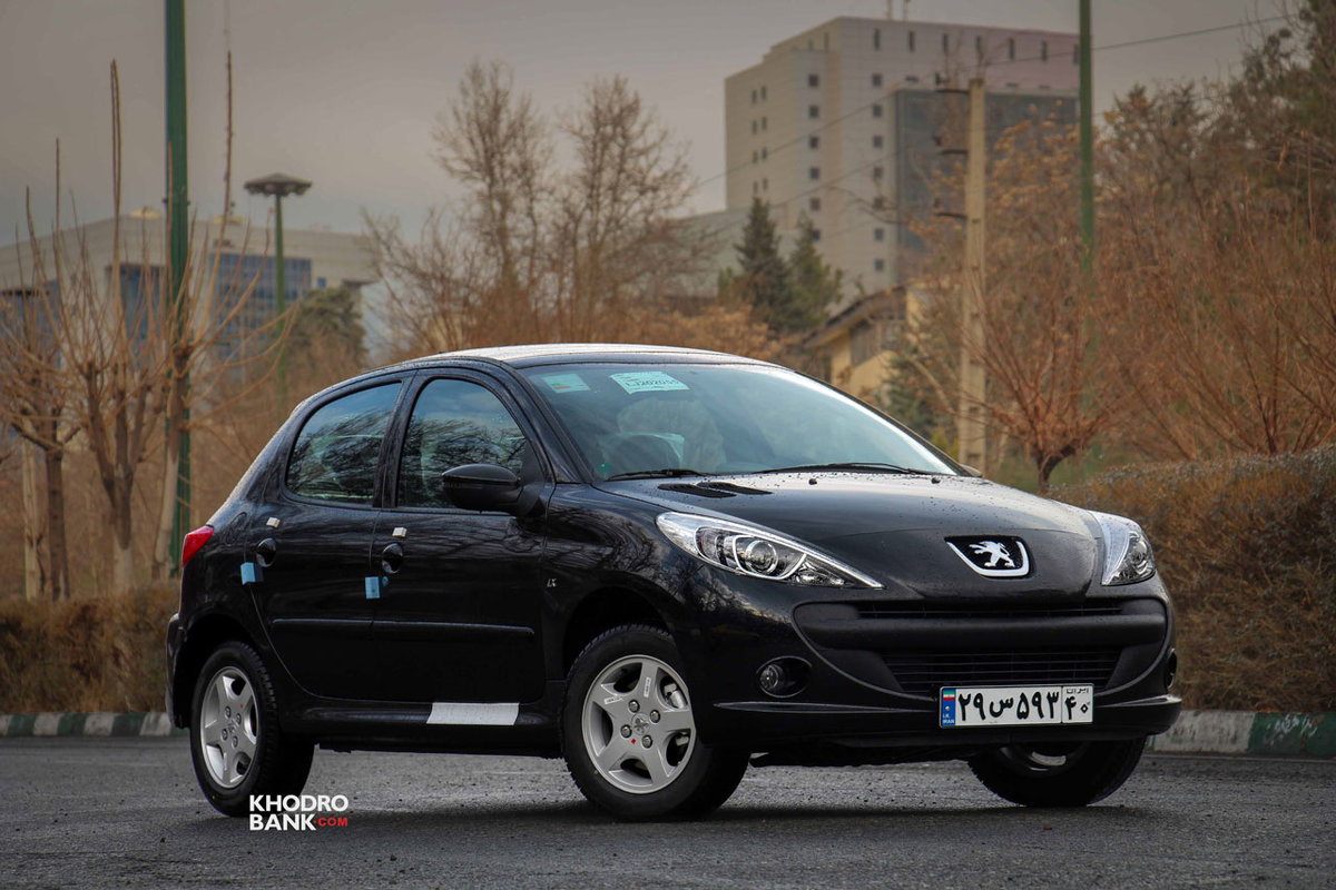 قیمت پژو ۲۰۶ و ۲۰۷ امروز 26 آذر ۱۴۰۳؛ ارزانترین هاچبک ایرانخودرو چند؟