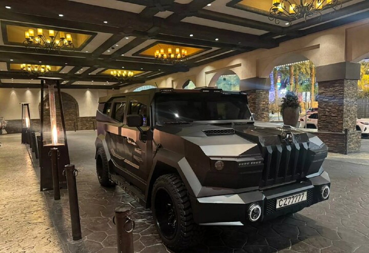 رونمایی از شاسی‌بلند هالیوودی با پوست کروکودیل! (تصویر)