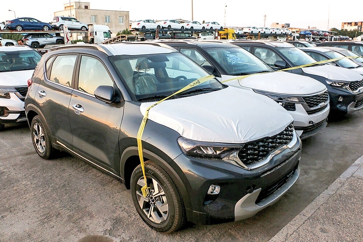عرضه شش هزار خودروی وارداتی در سامانه/ موعد تحویل چهار ماه