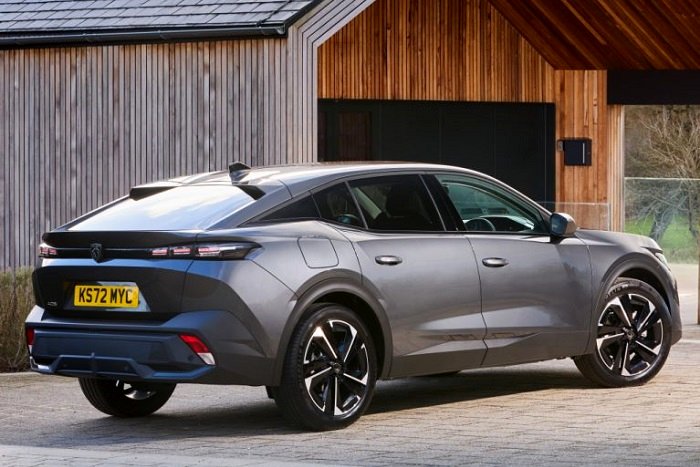 پژو 408X؛ شاسیبلند جدید فرانسوی در راه ایران (تصاویر)