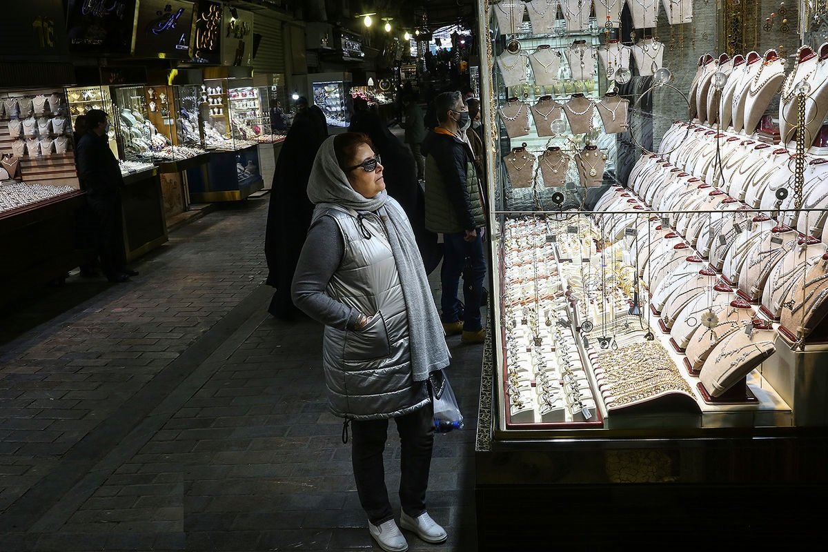 قیمت طلا امروز دوشنبه 5 شهریور 1403/ طلا روی قله 20 روزه