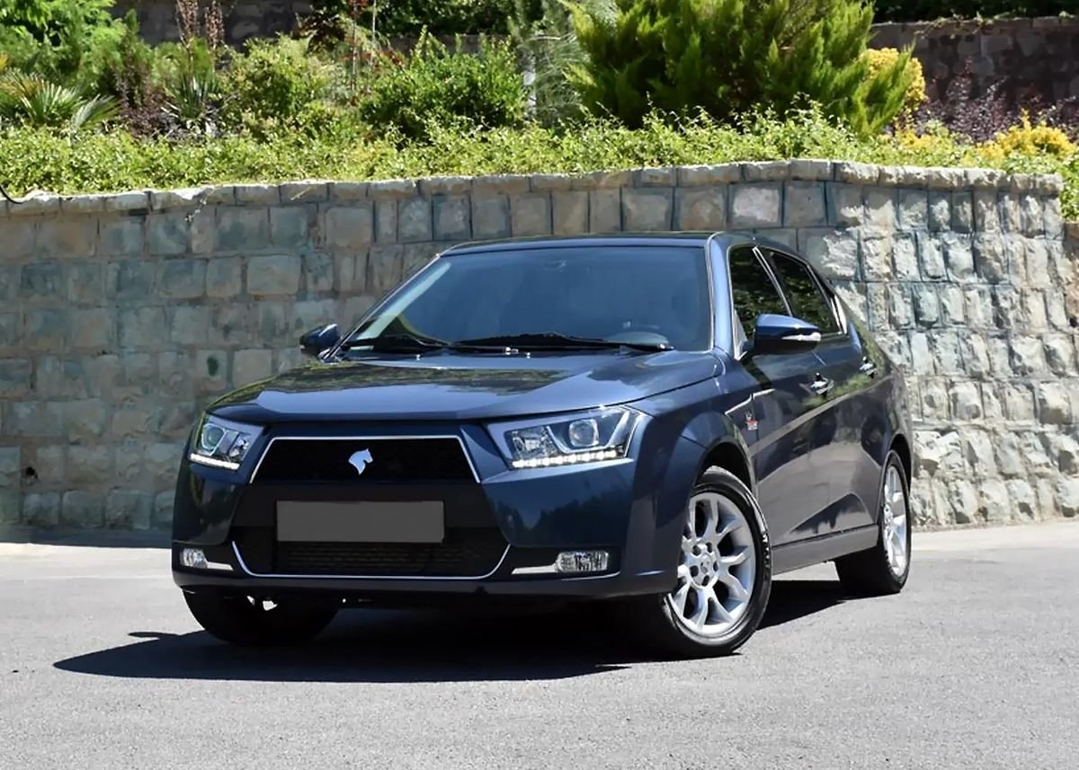 دست مردم از خرید این ۳ خودروی داخلی کوتاه شد!