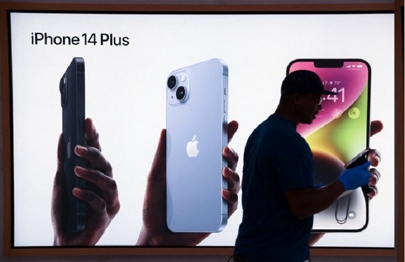 قیمت آیفون امروز چهارشنبه 10 بهمن/ ارزانترین آیفون 13 چند؟