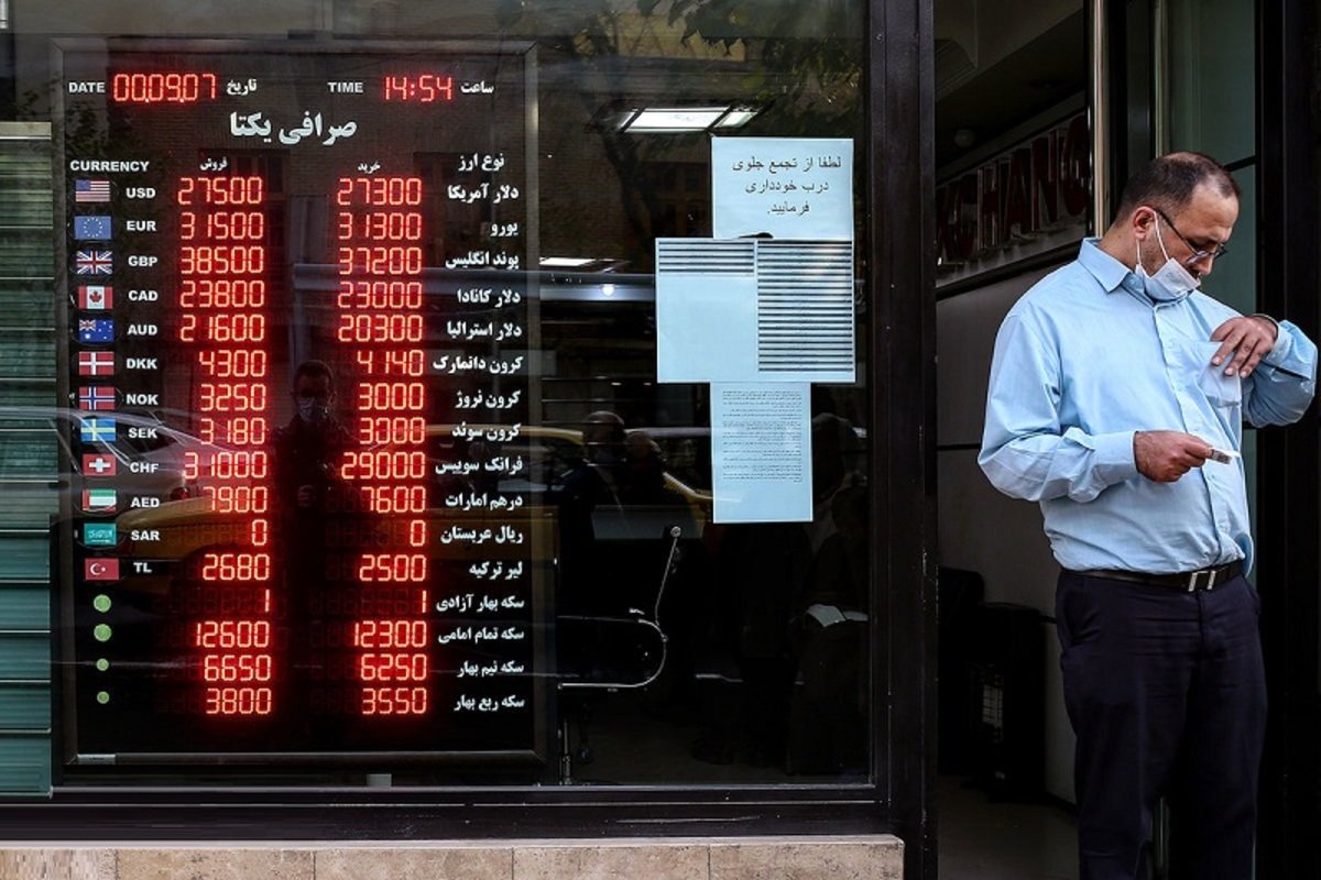 قیمت طلا، سکه، دلار و یورو امروز یکشنبه 4 آذر/ ریزش طلا و سکه در بازار