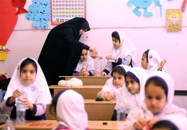 خبر خوش برای معلمان؛ پرداخت فوق‌العاده خاص در دستور کار قرار گرفت