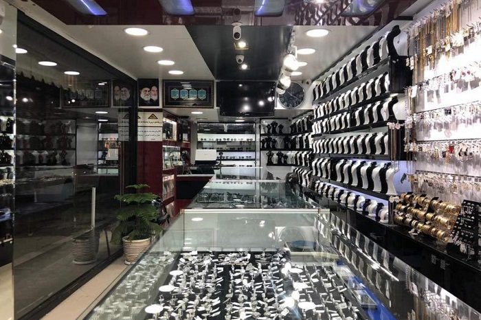 هر گرم نقره در بازار چند فروخته میشود؟