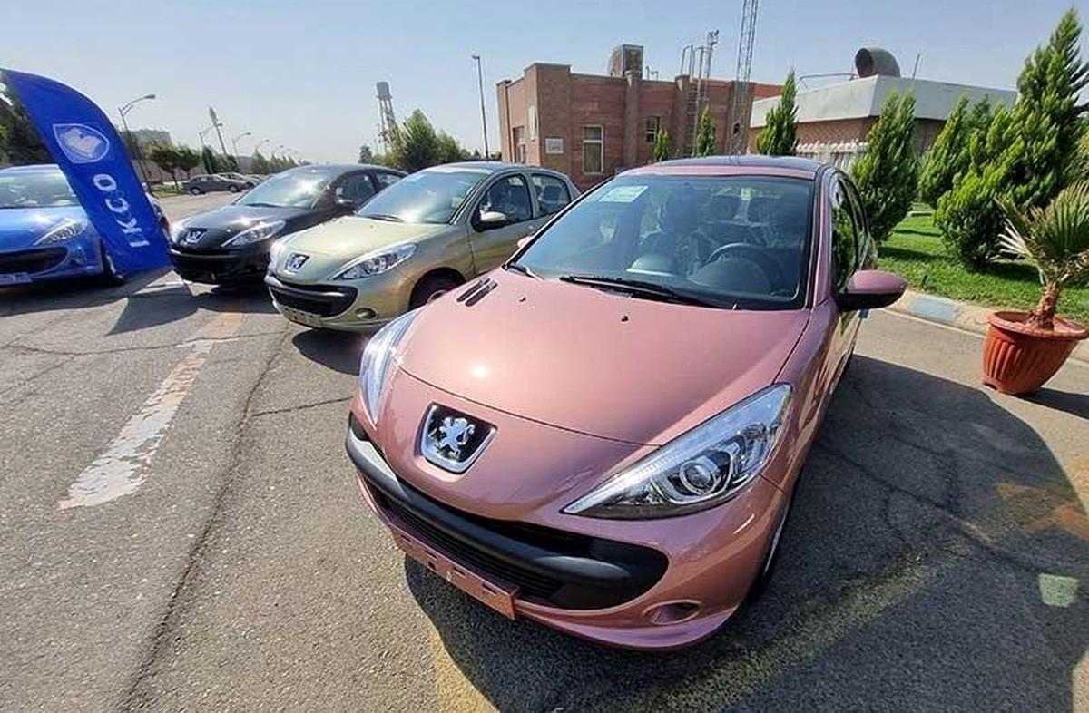 قیمت روز محصولات ایرانخودرو چهارشنبه 17 اردیبهشت/ پژو 207 ارزان شد