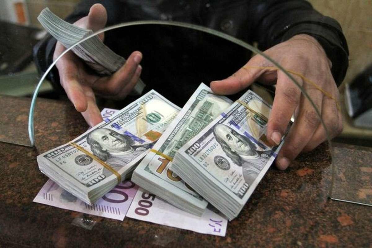 قیمت دلار تا پایان سال تا چه عددی تغییر می‌کند؟