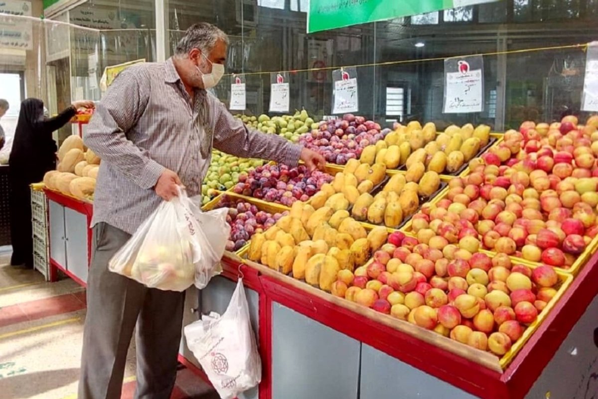 اتحادیه بارفروشان قیمت مصوب میوه را اعلام کرد