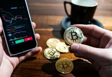 بیت‌کوین پیشتاز بازار ارز دیجیتال؛ BTC در مرز 106 هزار دلار