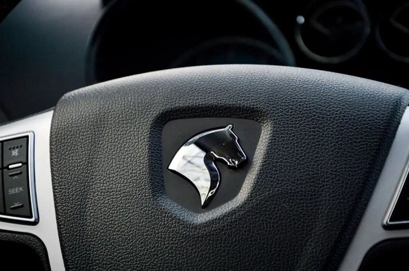 فروش شاسیبلند ایرانخودرو با پیشپرداخت 690 میلیونی آغاز شد