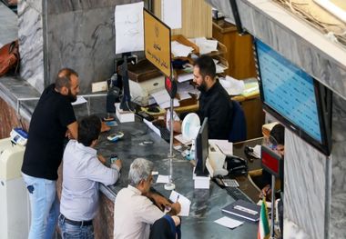 ترمز دولت بر سرعت بانکهای زیانده