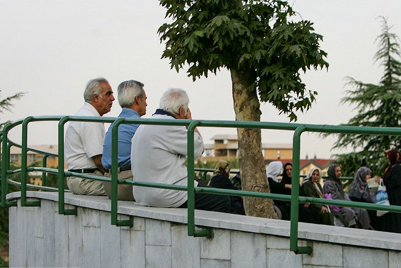 چراغ سبز مجلس به اشتغال بازنشستگان در تاکسی‌های اینترنتی