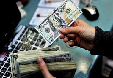 قیمت ارز کاهش پیدا می‌کند