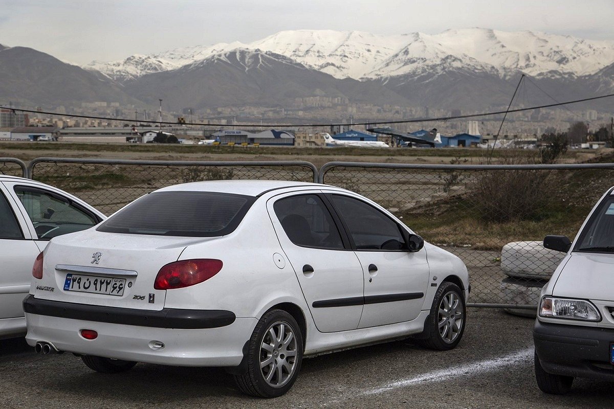 قیمت پژو 206 صندوقدار کارکرده دوشنبه 11 فروردین 1404 چقدر است؟