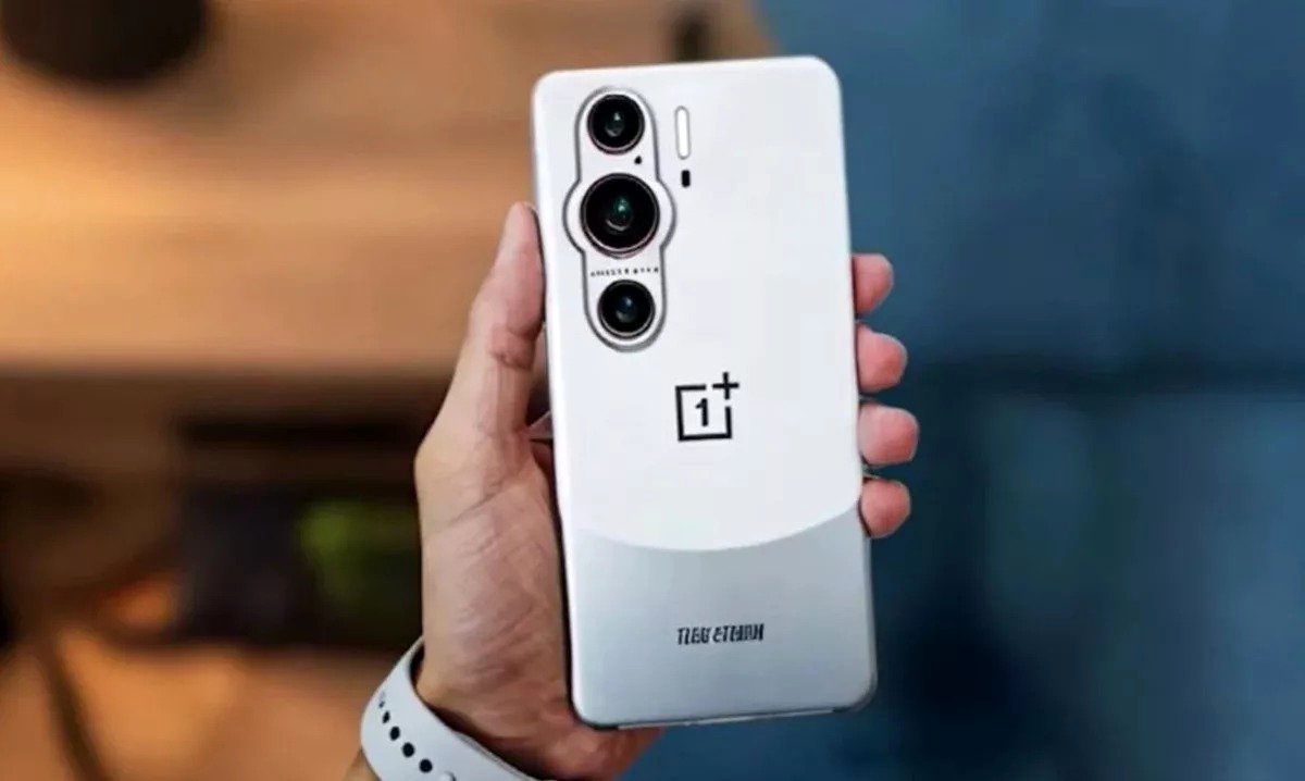 وان‌پلاس ۱۳ در آستانه رونمایی؛ زنگ‌خطر برای غول‌های بازار