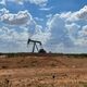 گزارش اوپک از نفت ایران؛ تولید بالا رفت، قیمت پایین آمد