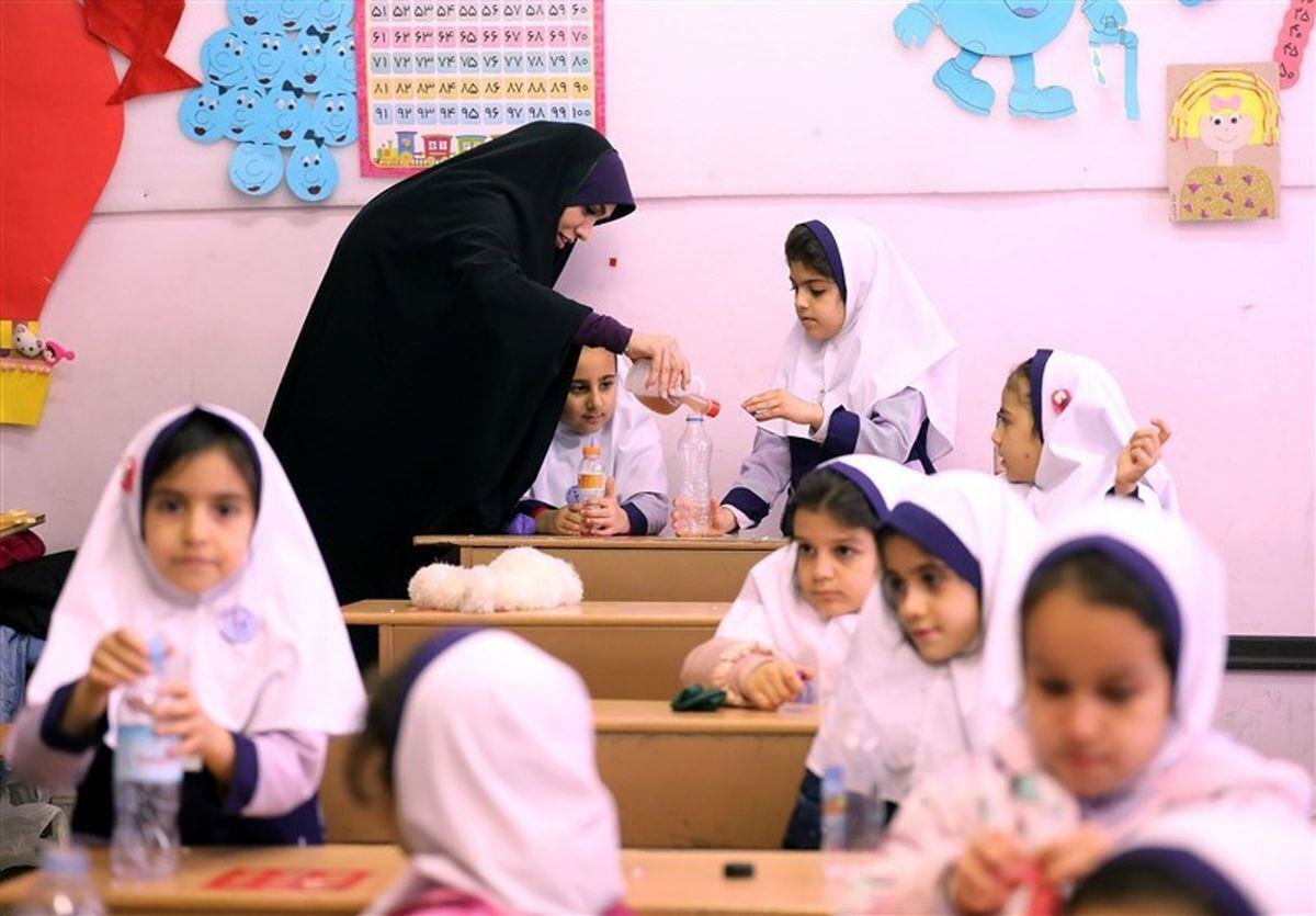 واریز حقوق معلمان استارت خورد؛ خبری از افزایش نیست!