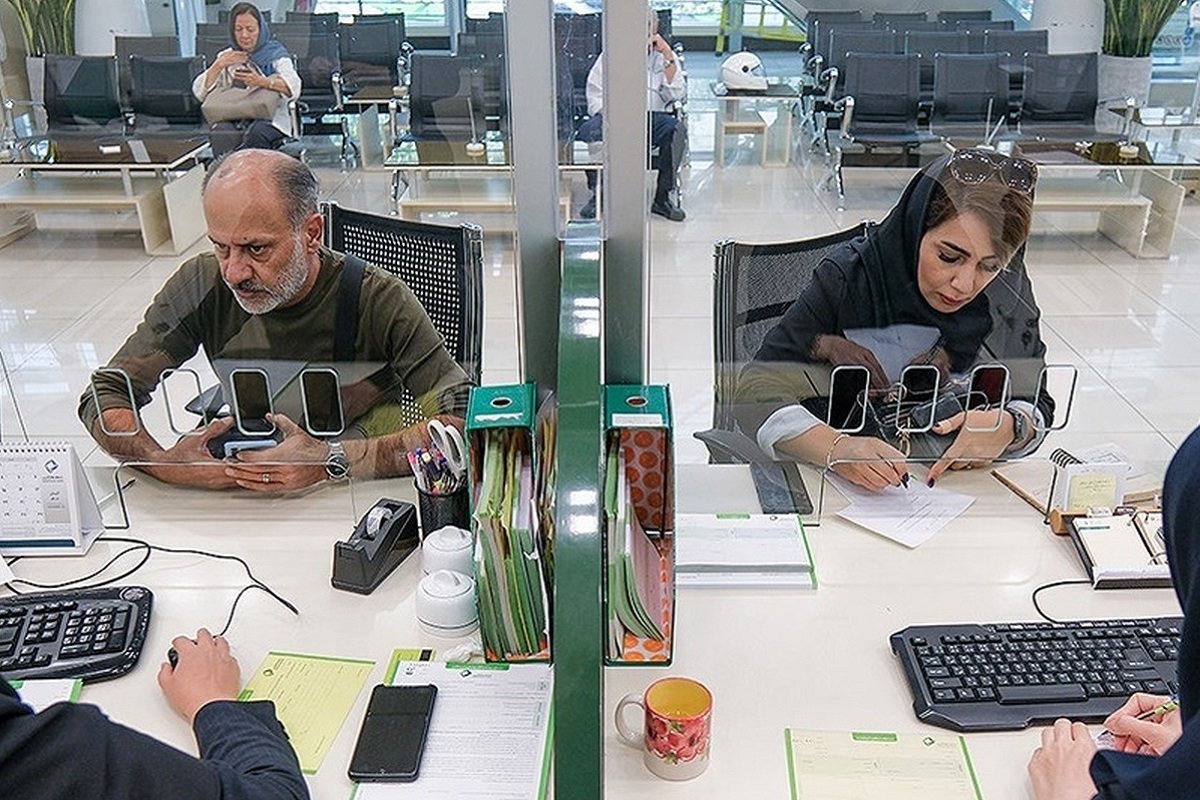 سود سپرده بانکی به درد چه کسی میخورد؟