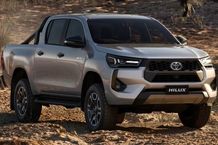 تویوتا هایلوکس ۲۰۲۶ در ایران چقدر فروخته می‌شود؟