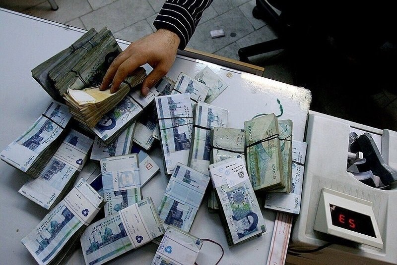 وام تعمیر خودرو به چه کسانی تعلق میگیرد