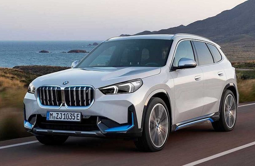 مقایسه بامو iX1 و آئودی Q5 e-tron؛ رقابت داغ در قلمرو برقیها