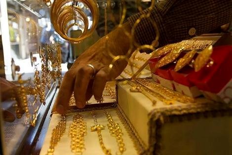 جهش 20 میلیونی طلا در پنج ماه؛ سود عجیب خرافاتیها در روز شوم بازار
