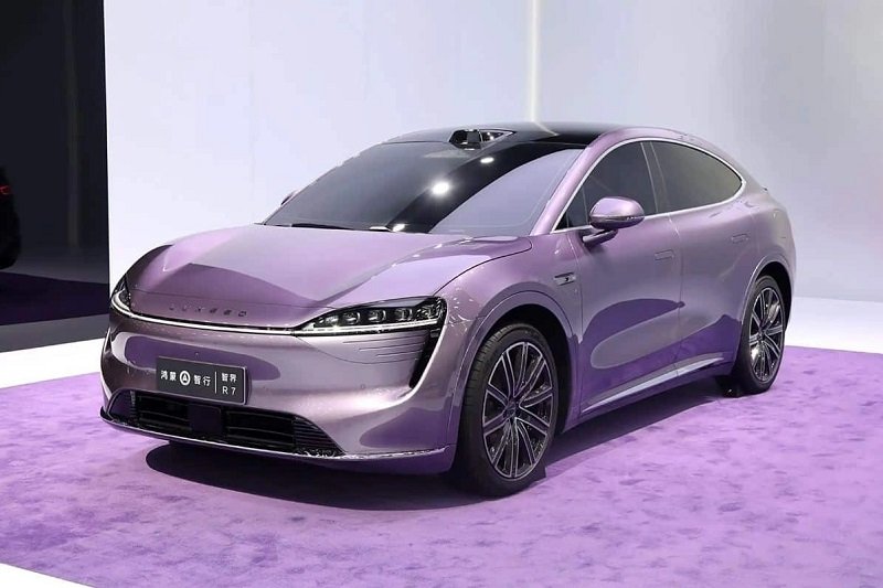 لوکسید R7؛ محصول مشترک هواوی و چری در راه بازار