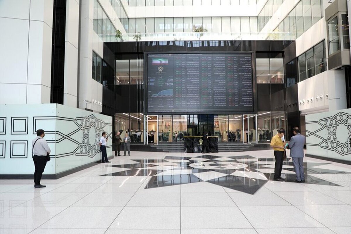 بورس سبزپوش شد؛ رشد ۸۴۳ واحدی شاخص کل هم‌وزن