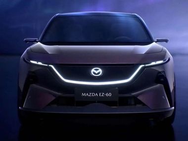 مزدا EZ-۶ هیبرید در بازار ایران چقدر می‌ارزد؟