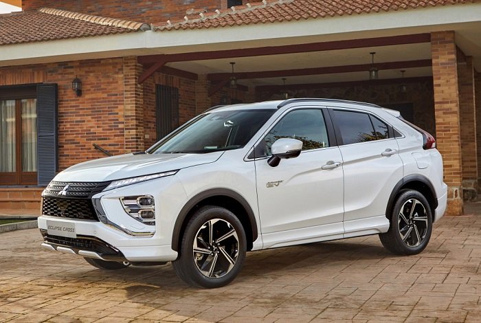 فروش شاسی‌بلند میتسوبیشی آغاز شد؛ 2.6 میلیارد با تحویل چهار ماهه