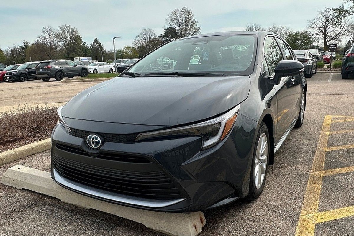 تویوتا کرولا وارداتی؛ کاتالوگ رسمی توسط سایپا منتشر شد