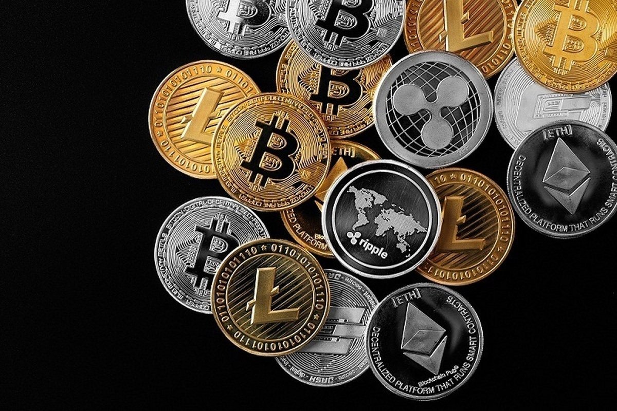 بازار در تبوتاب؛ ریپل و سولانا در بورس شیکاگو لیست میشوند؟