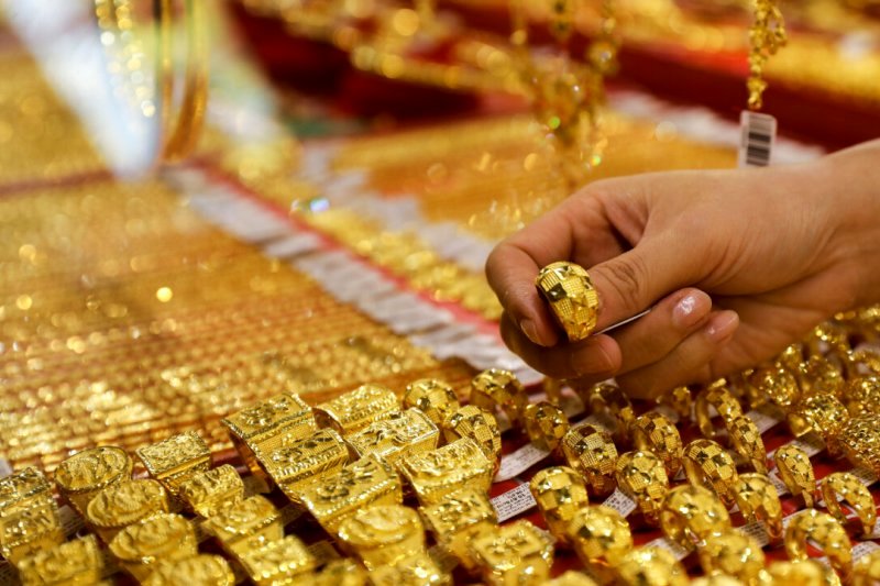 قیمت طلا و سکه امروز ۱۴ خرداد ۱۴۰۳ 