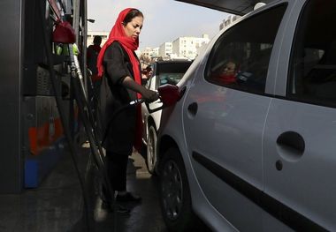 تکلیف قیمت بنزین در سال 1403 یکسره شد