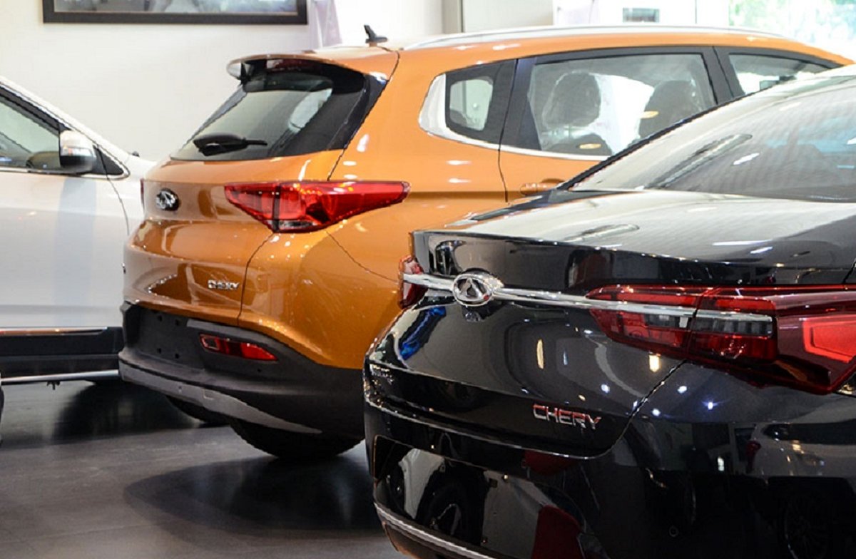 قیمت محصولات مدیران خودرو جمعه 17 اسفند/ کاهش 45 میلیونی این خودرو در یک روز