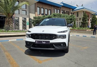 مقایسه شاسی‌بلند ایران‌خودرو و پژو؛ نبرد ری‌را و ٢٠٠٨