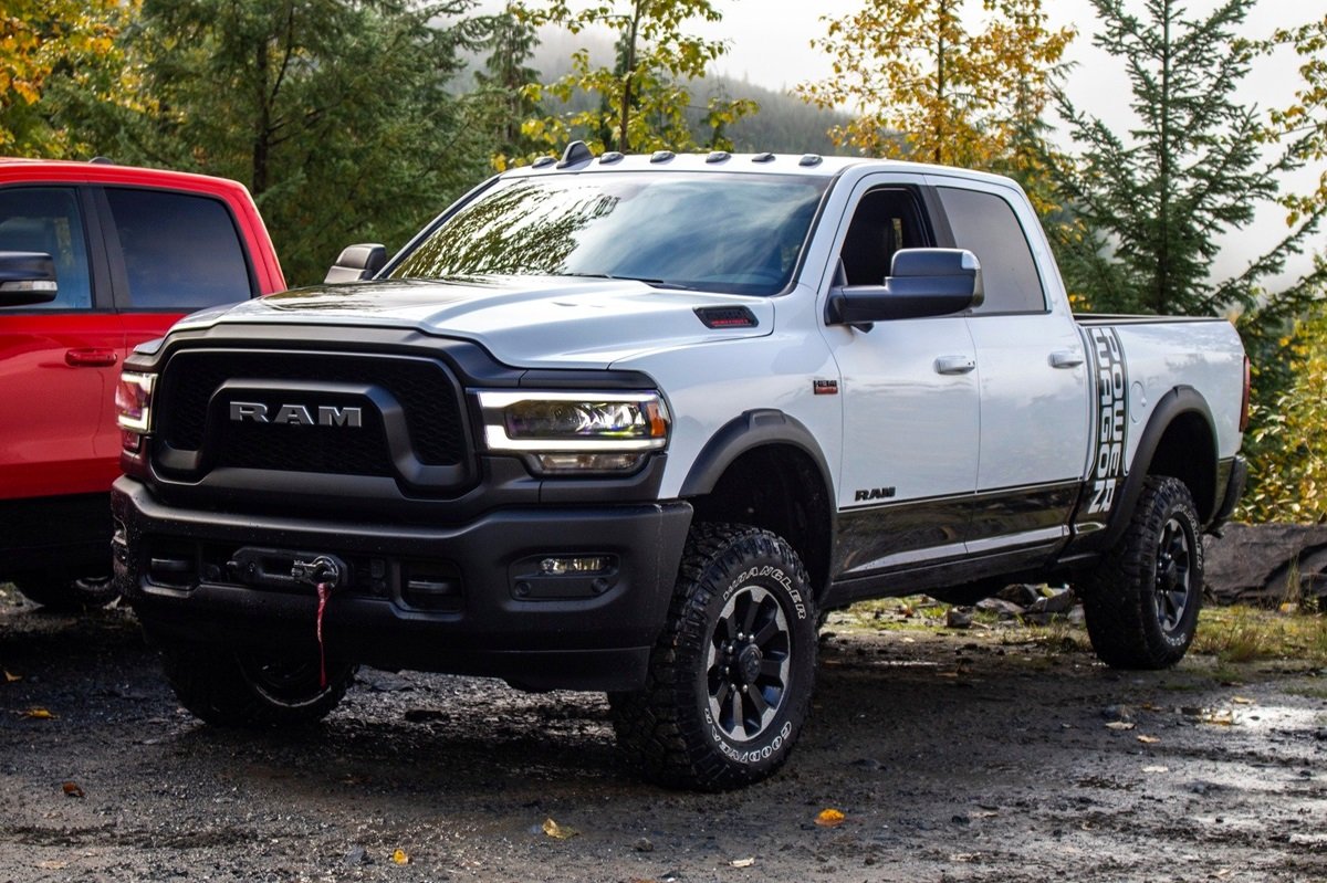 هیولا در ایران؛ خودرو آمریکایی در نمایشگاه آفرود رویت شد (فیلم)