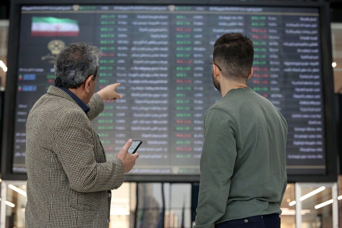 پیش بینی بورس شنبه ۲۴ آذر ۱۴۰۳؛ ثبت رکورد جدید در بازار سرمایه؟